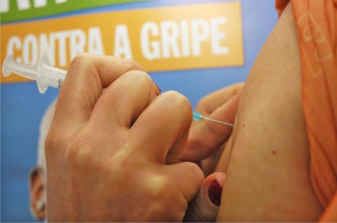 Cobertura de vacinação contra a gripe atinge 80% no estado do Rio