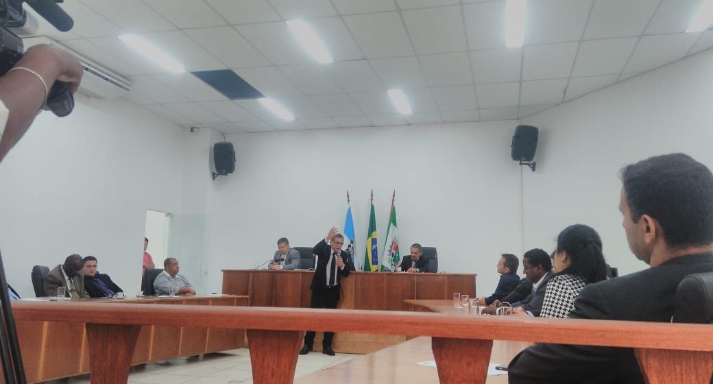 Novo presidente da Câmara Municipal de Queimados pede respeito à população