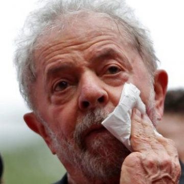 TRF-4 mantém condenação de Lula e aumenta pena no caso do sítio de Atibaia