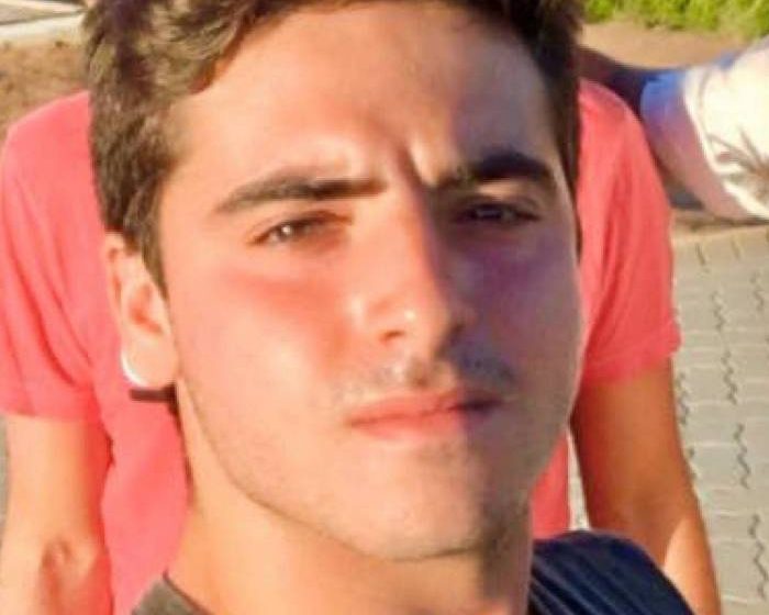 Jovem de 22 anos é vítima de bala perdida em bar de Copacabana