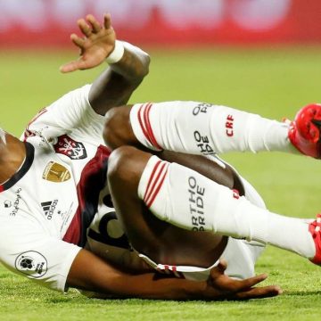 Em tratamento, Rodrigo Caio e Bruno Henrique desfalcam o Flamengo na estreia da Libertadores