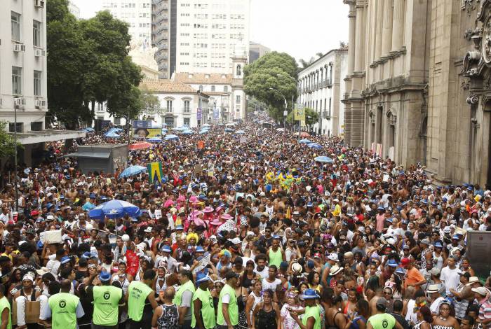 Carnaval do Rio vai gerar R$ 1 bilhão na economia, aponta Fecomércio