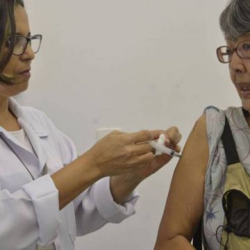 Secretaria de Saúde divulga calendário especial de vacinação contra gripe na cidade