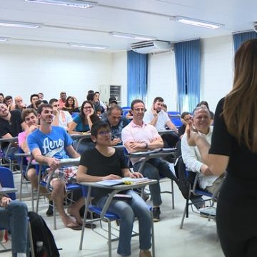 Unicamp oferece disciplina que propõe 'ensinar felicidade' aos alunos