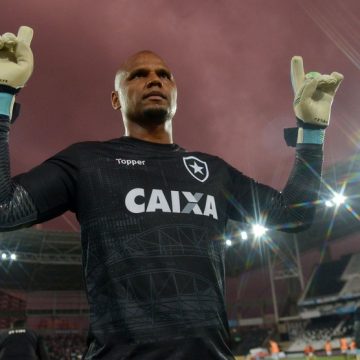 Jefferson lembra defesa de pênalti no título carioca do Botafogo em 2010: "Foi o meu gol"