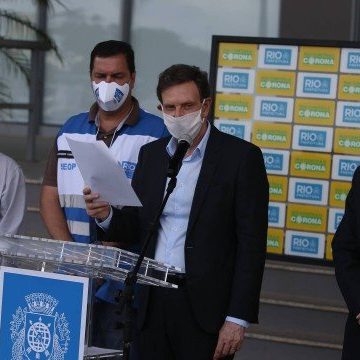Coronavírus: quem não usar máscaras será barrado no comércio e no transporte público do Rio
