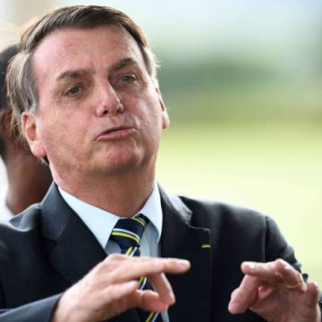 TRF-3 manda Bolsonaro entregar exames de coronavírus