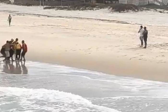 Cabo da PM morre em acidente com moto aquática na praia da Barra