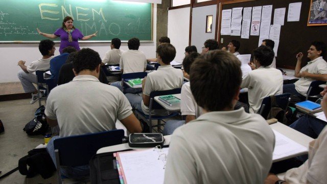 Escolas do Rio recorrem contra desconto nas mensalidades e defendem que lei vai gerar grave crise no setor