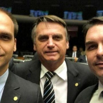 Facebook derruba rede de páginas coordenada por funcionários da Presidência e dos gabinetes de Flávio e Eduardo Bolsonaro