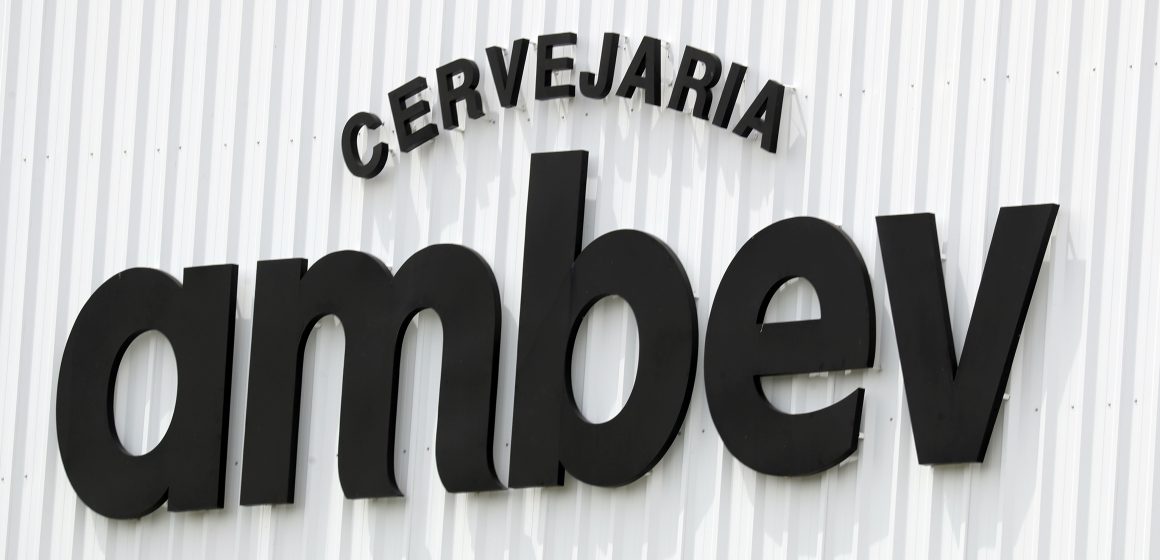 Ambev, Santander e Heineken: oito empresas com vagas de trainee abertas