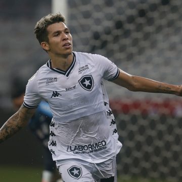 Botafogo estende contrato com Bruno Nazário até o fim do Campeonato Brasileiro