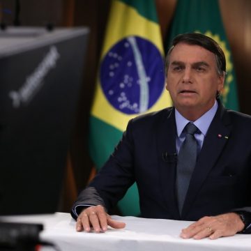Dona de casa vai à Justiça por auxílio emergencial de US$ 1 mil, citado por Bolsonaro na ONU, em vez dos R$ 2,4 mil que recebeu
