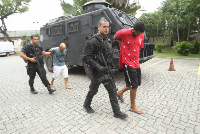 Polícia faz operação contra braço financeiro da maior facção do Rio