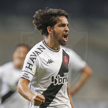 Independiente cita outras ofertas e aguarda Campello para definir situação de Benítez no Vasco