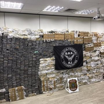 PF apreende 2,5 toneladas de cocaína em Caxias, na maior apreensão da história do RJ