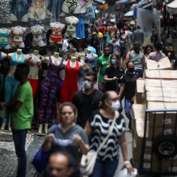 PIB do Brasil cresce 7,7% no 3º trimestre, mas não elimina perdas com pandemia