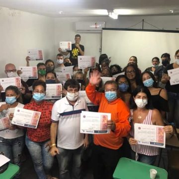 Baixada:"Nilópolis requalifica profissionais da saúde"