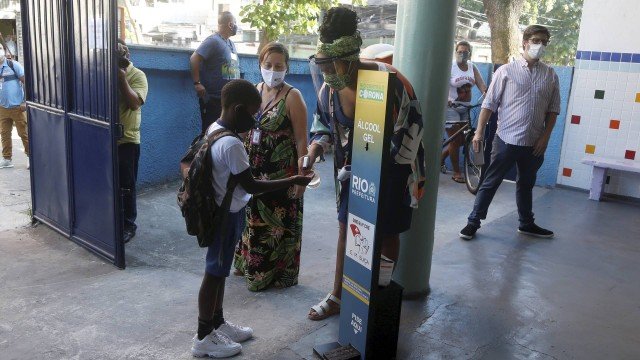 Aulas na cidade do Rio são suspensas após decisão liminar