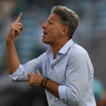 Renato Gaúcho pode deixar o cargo no Flamengo neste domingo