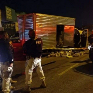 Ação da PRF tem perseguição na Cidade Alta e acaba com quatro mortos e um preso na Avenida Brasil