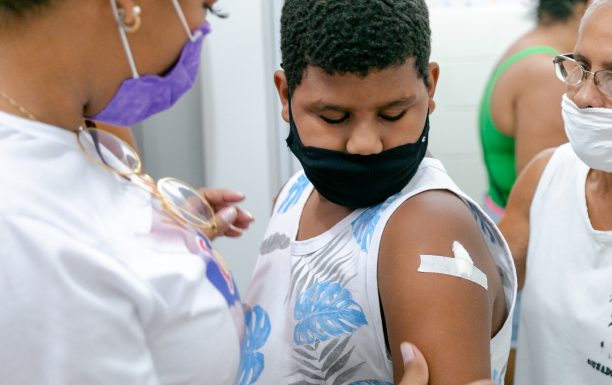 Vacinação infantil contra Covid-19 na Chatuba neste sábado