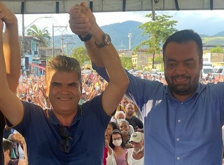 Gov. Cláudio Castro terá Washington Reis de vice e Romário Senador