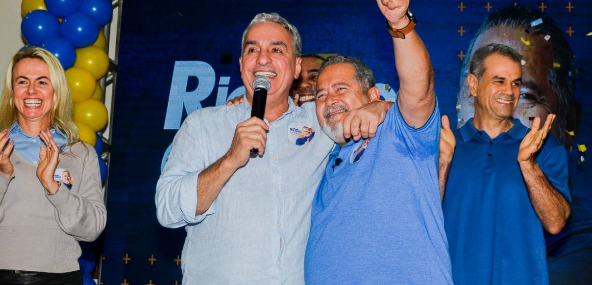 Lançamento da  pré-candidatura do Dr. Ricardo Carvalho movimenta tabuleiro eleitoral em Nova Iguaçu; André Ceciliano e Rogério Lisboa no apoio